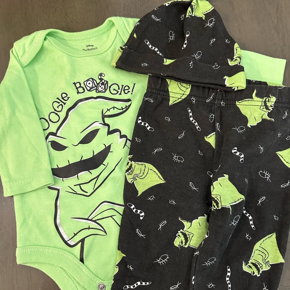 *SOLD ON CROSSPOST* Oogie boogie baby